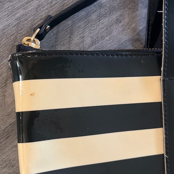 Kate Spade Vinyl Zip Tote Cream and Black Striped - Picture 13 of 15